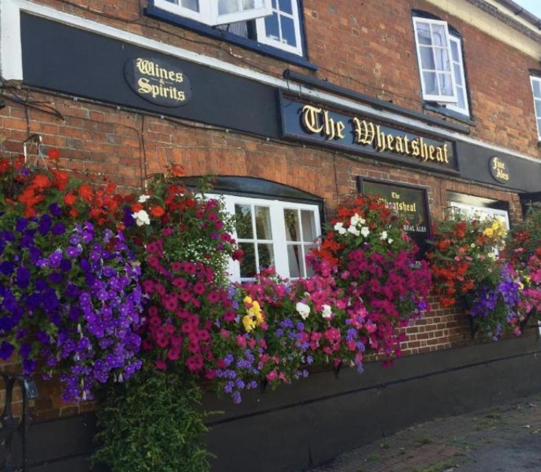 The Wheatsheaf Bramley Surrey Ξενοδοχείο Εξωτερικό φωτογραφία